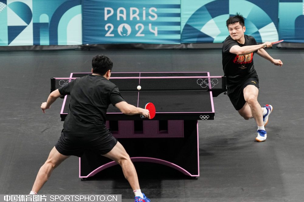 苏超泰州主帅：没觉得自己是城市英雄，走下领奖台就从零开始