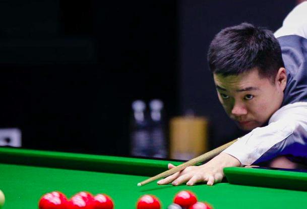 康与体育精 康与体育精